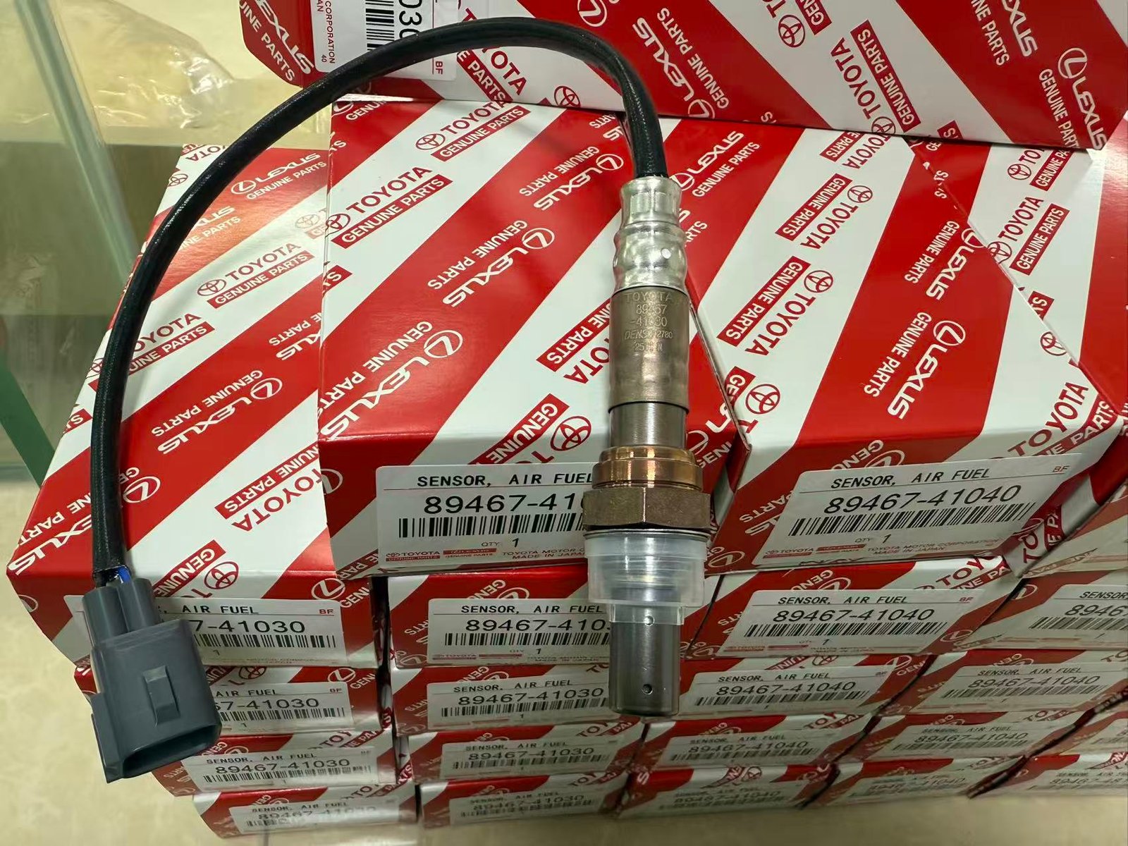 Global automotive parts trading